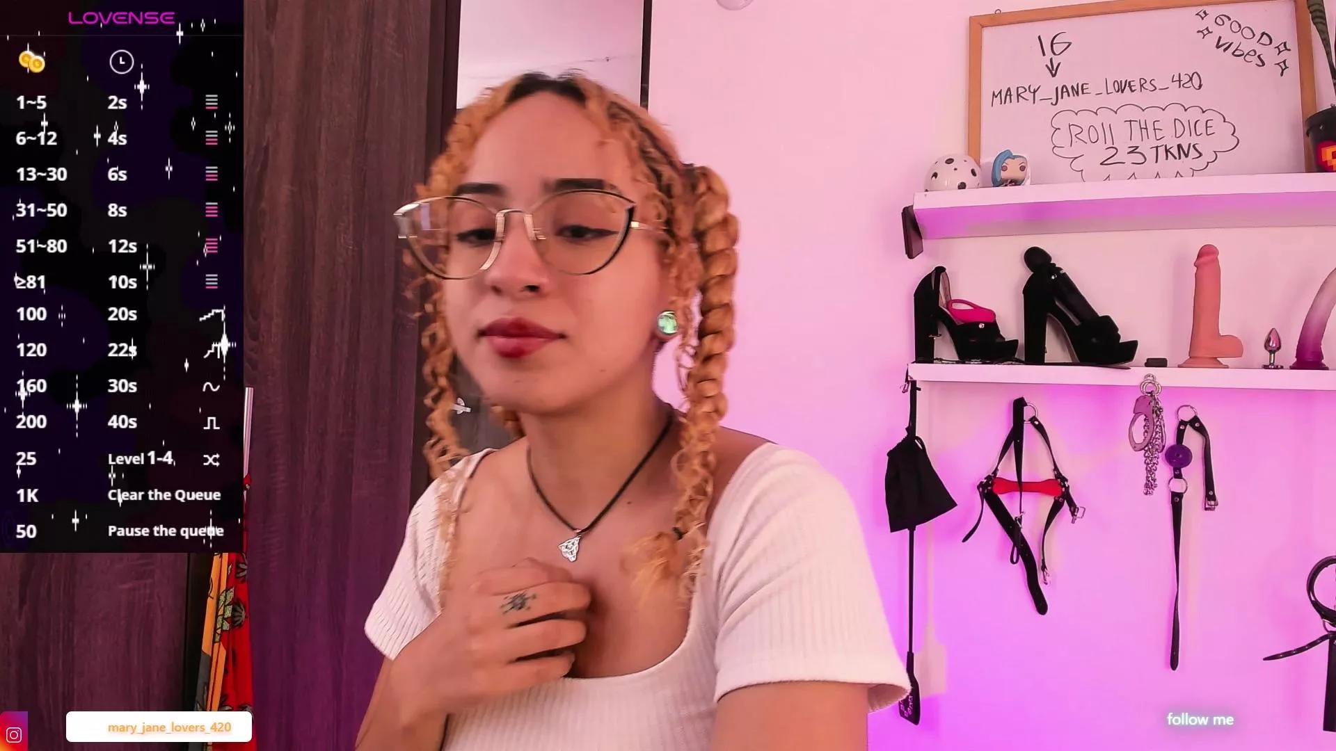MaryJane_lovers on Cam4 