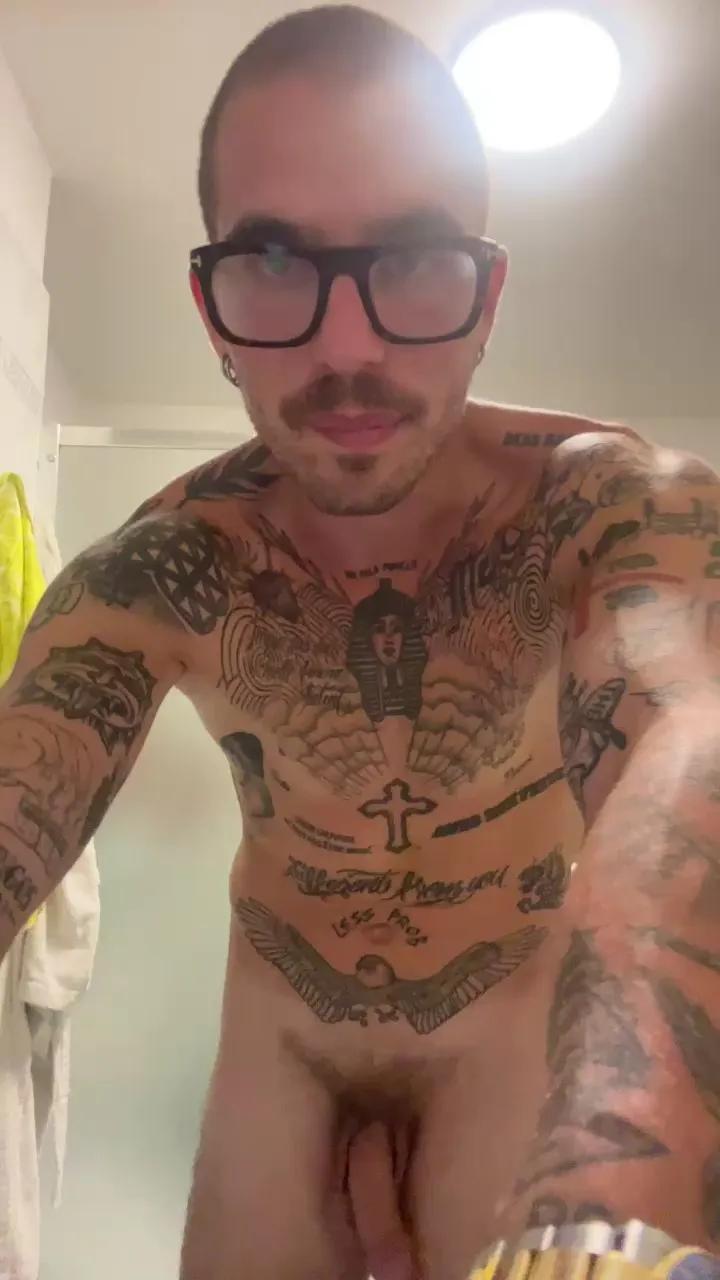 Offline matc_of on Cam4