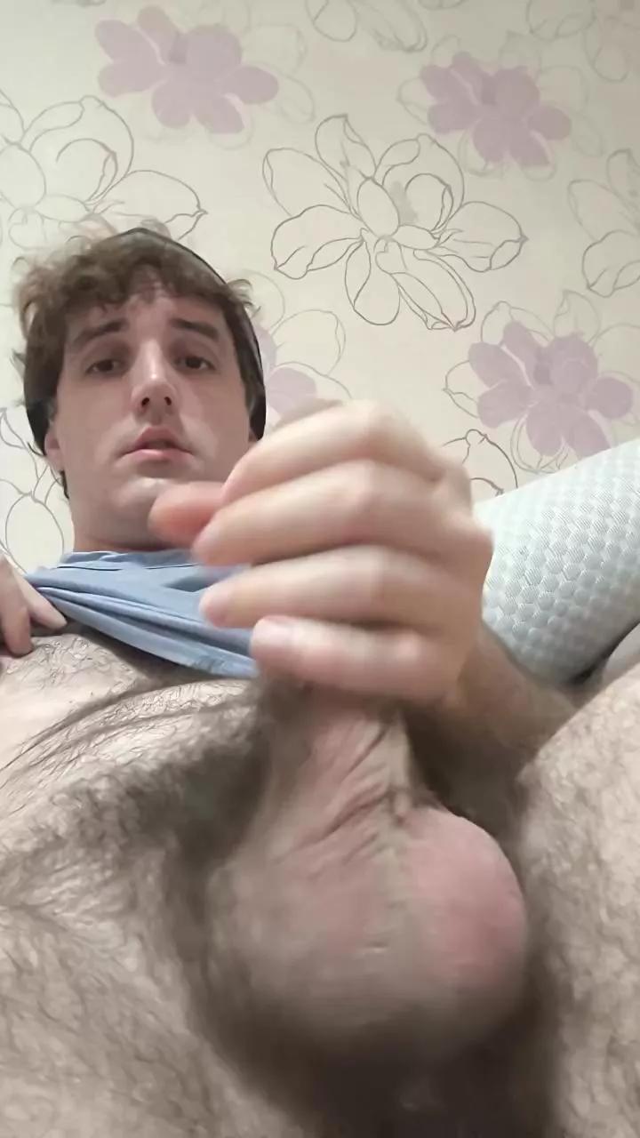 Mate4Unow on Cam4 