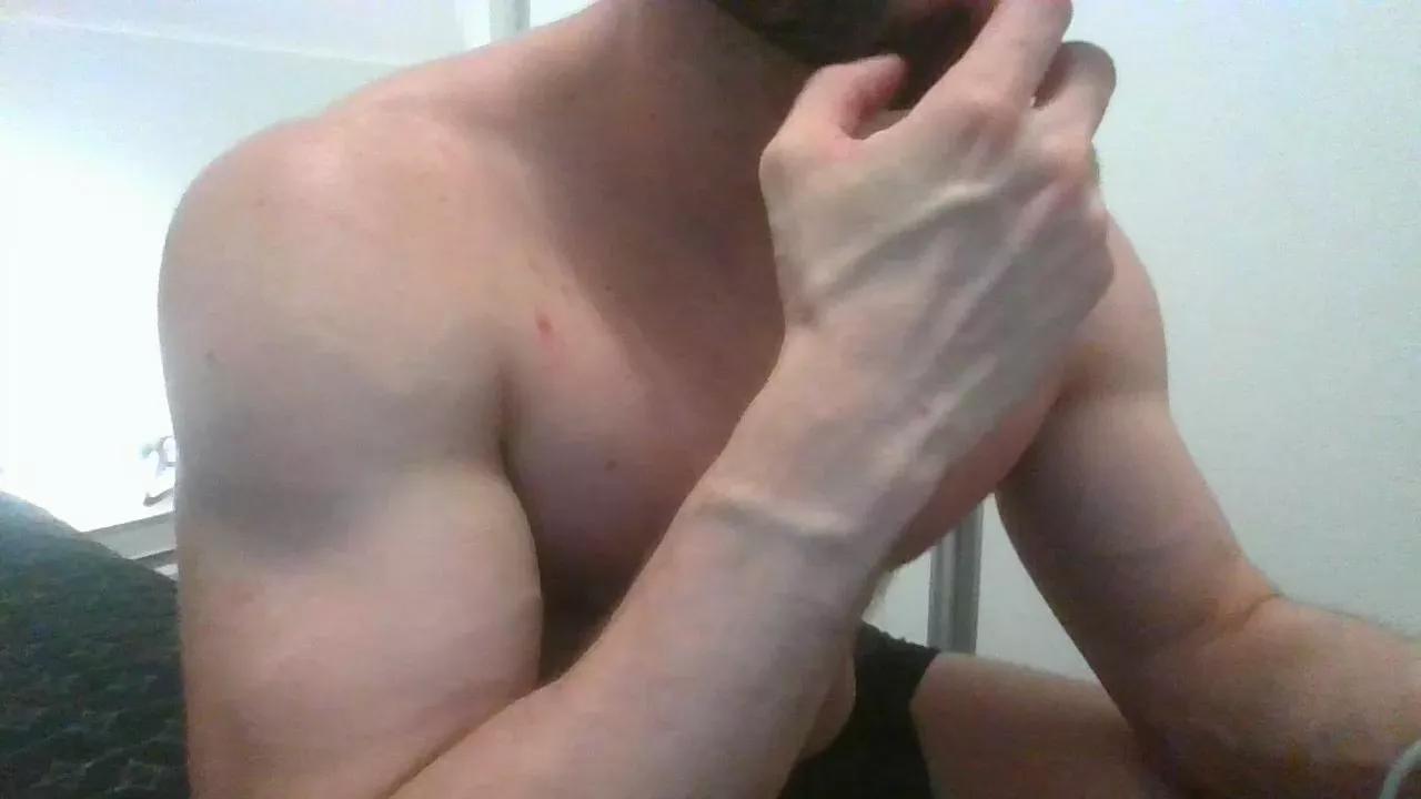 Matteozin on Cam4 