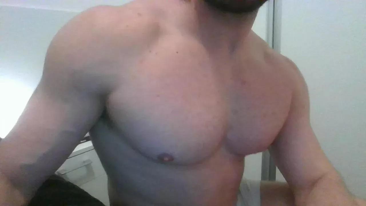 Matteozin on Cam4 