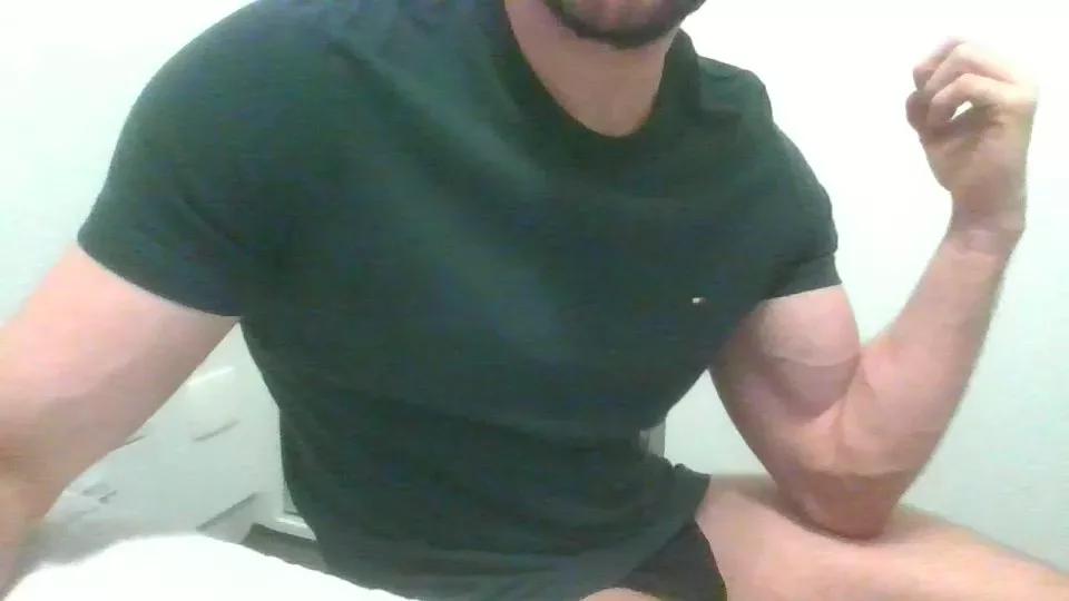 Matteozin on Cam4 