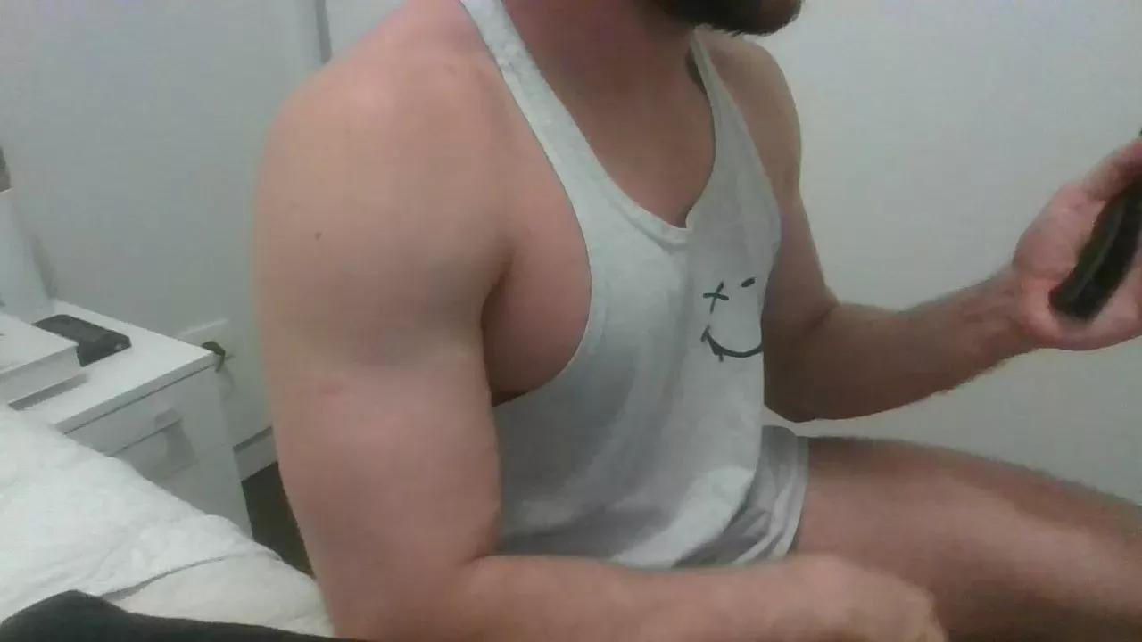 Matteozin on Cam4 