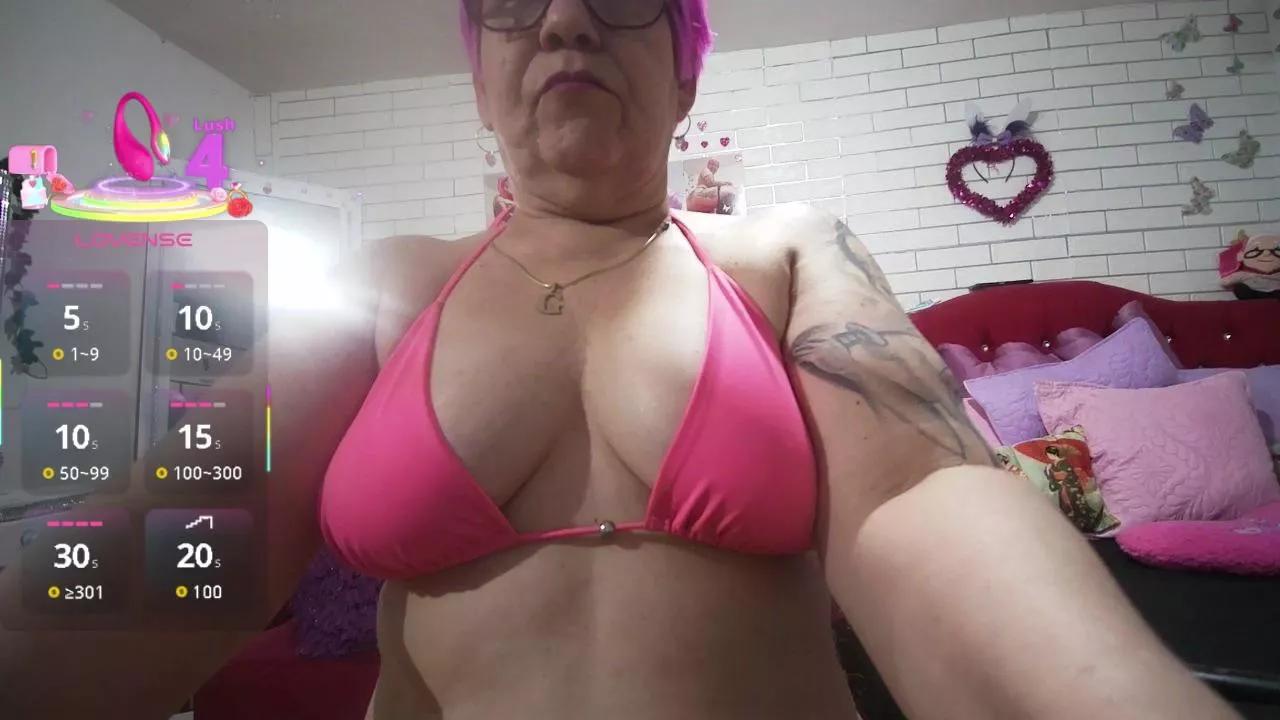 maturehot_65 on Cam4