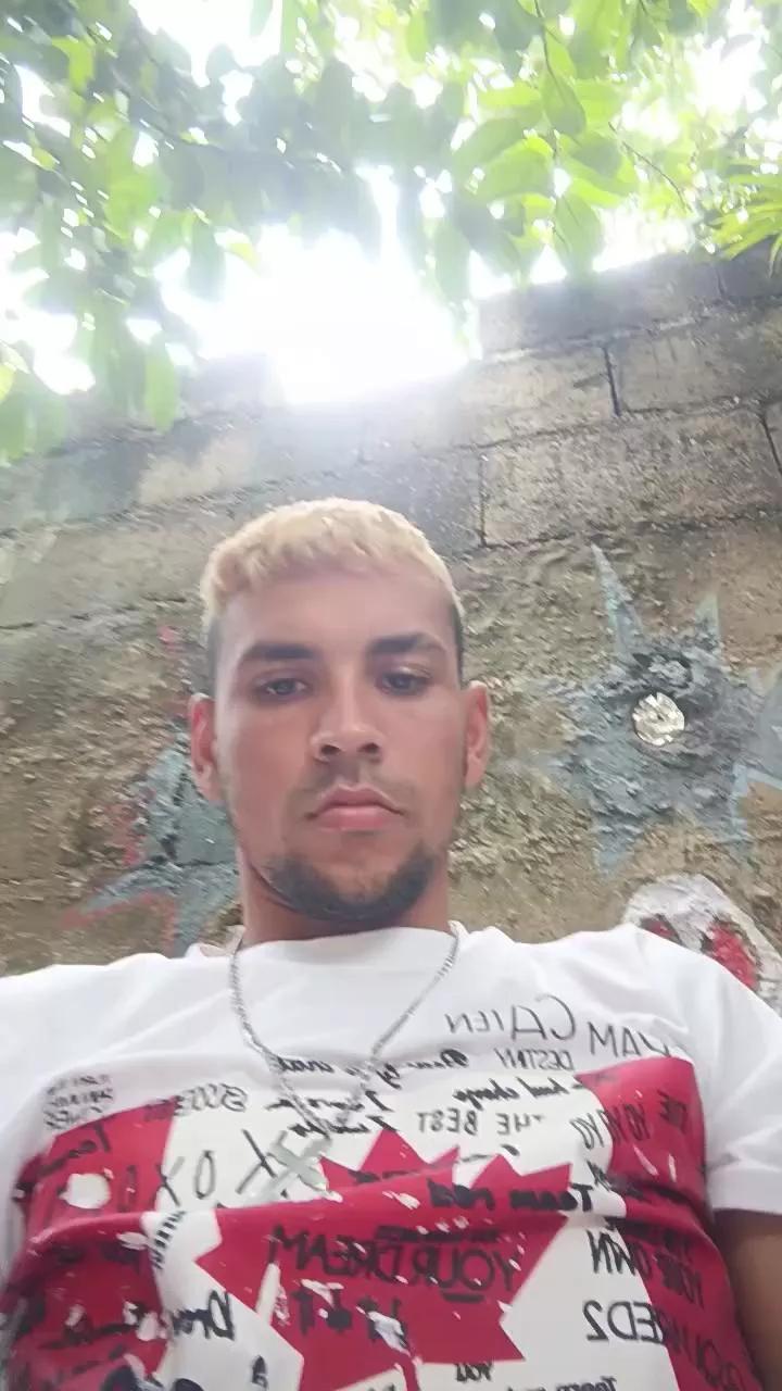 Max_hardPig on Cam4