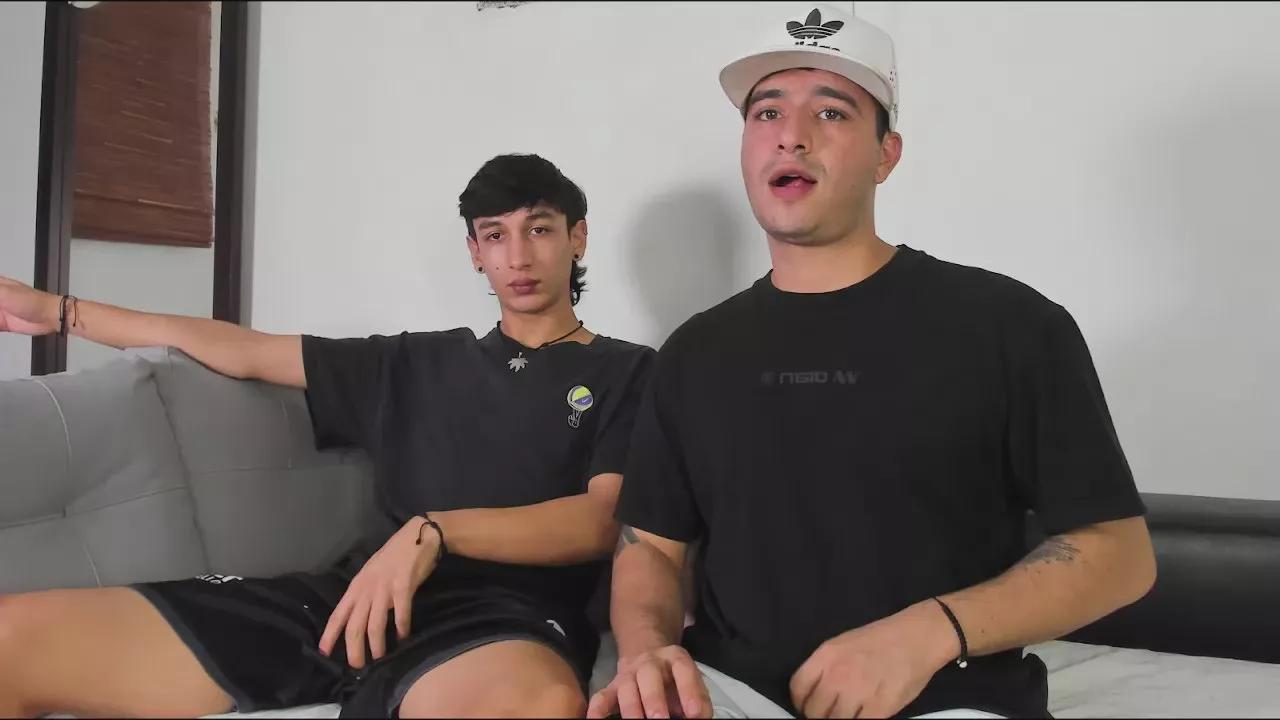 max_jhon9663 on Cam4 