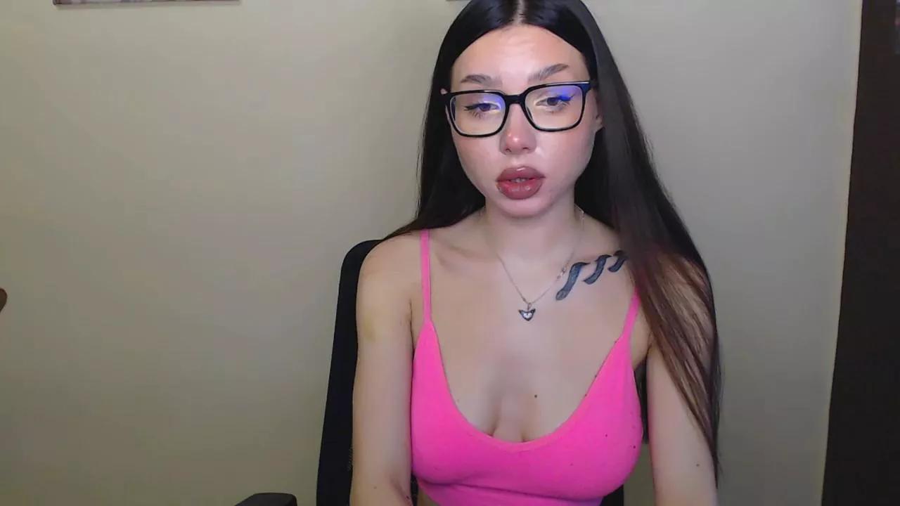 maxi_sweetheart on Cam4 