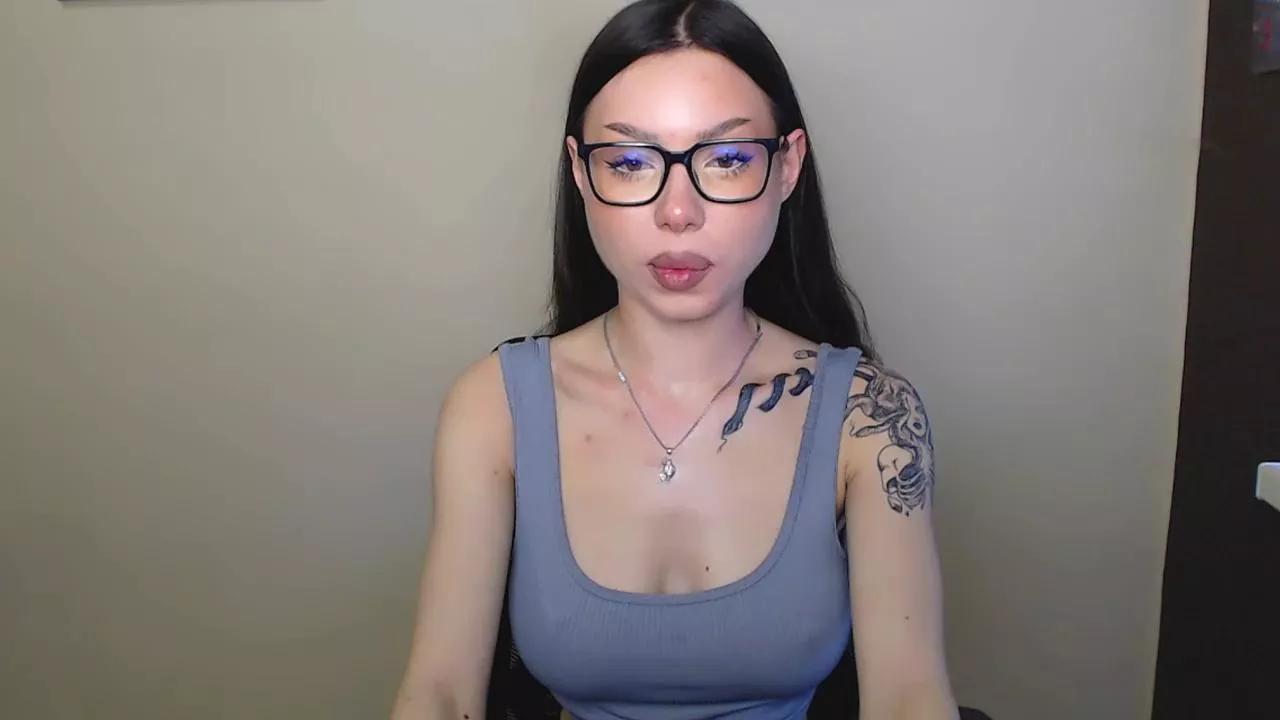 maxi_sweetheart on Cam4 