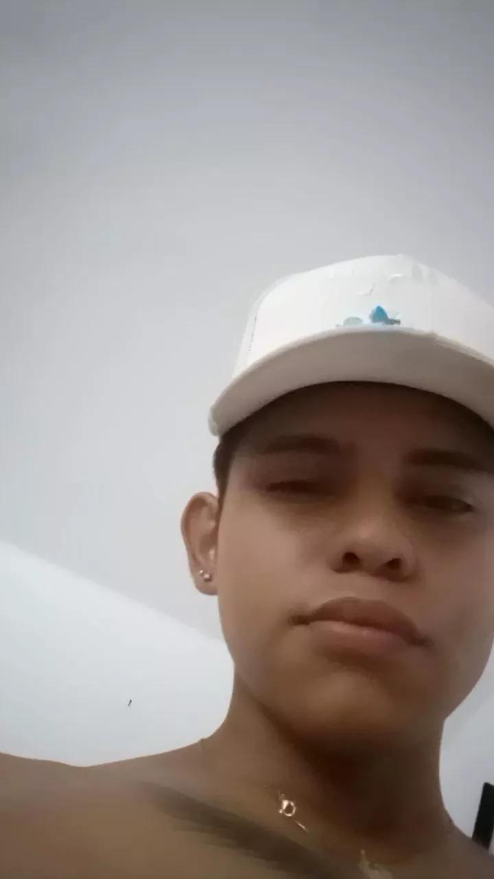 maxithor1 on Cam4 