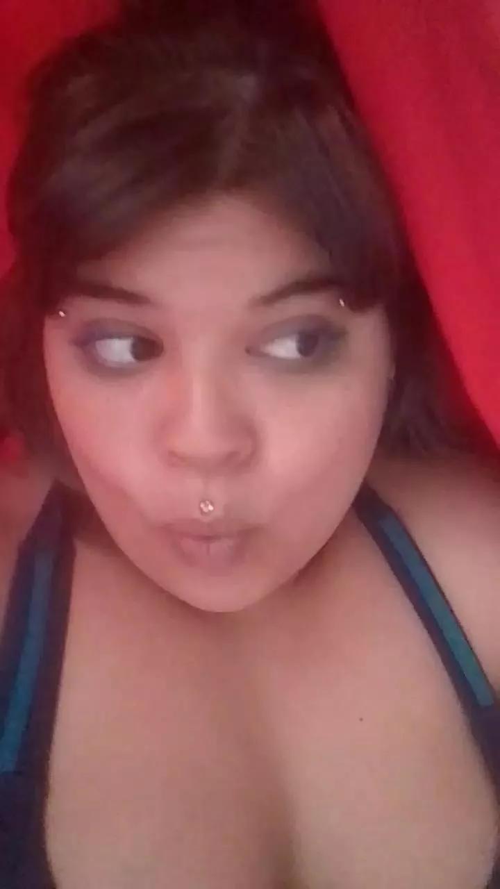 Maxylovely on Cam4 