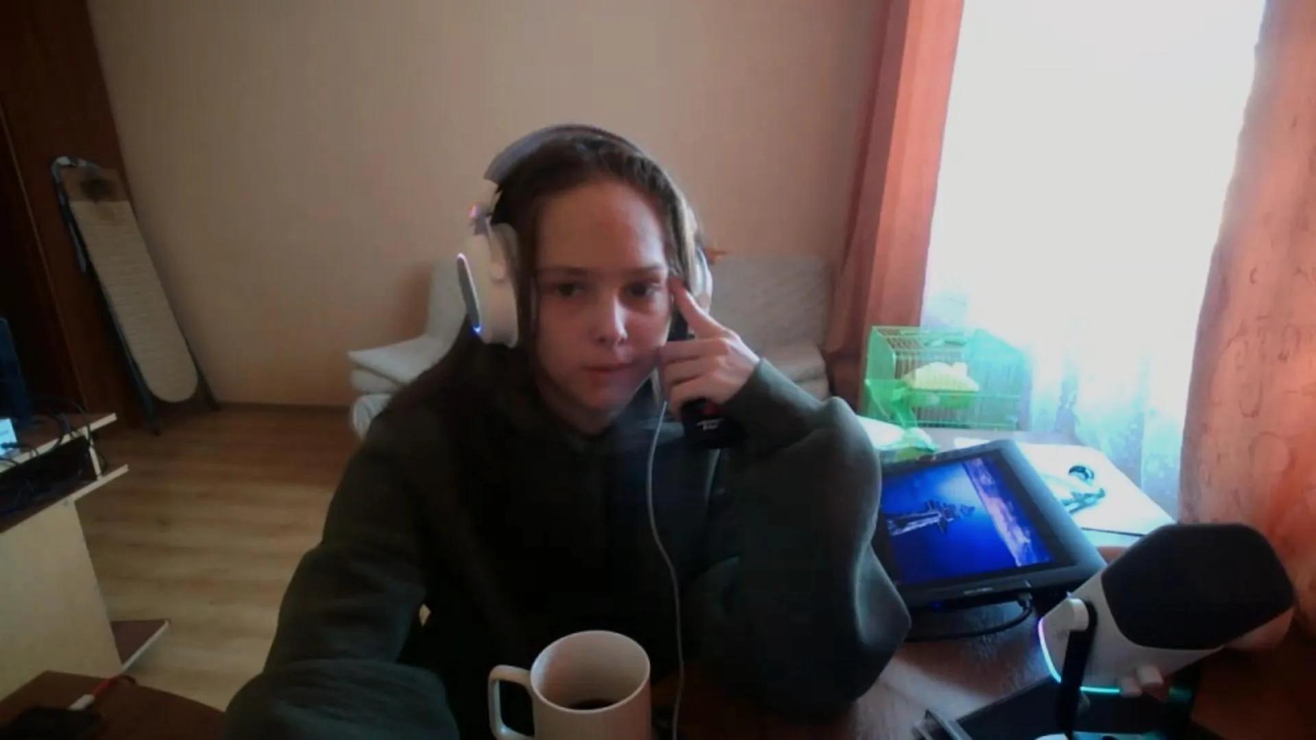 Offline MayeVanlith on Cam4