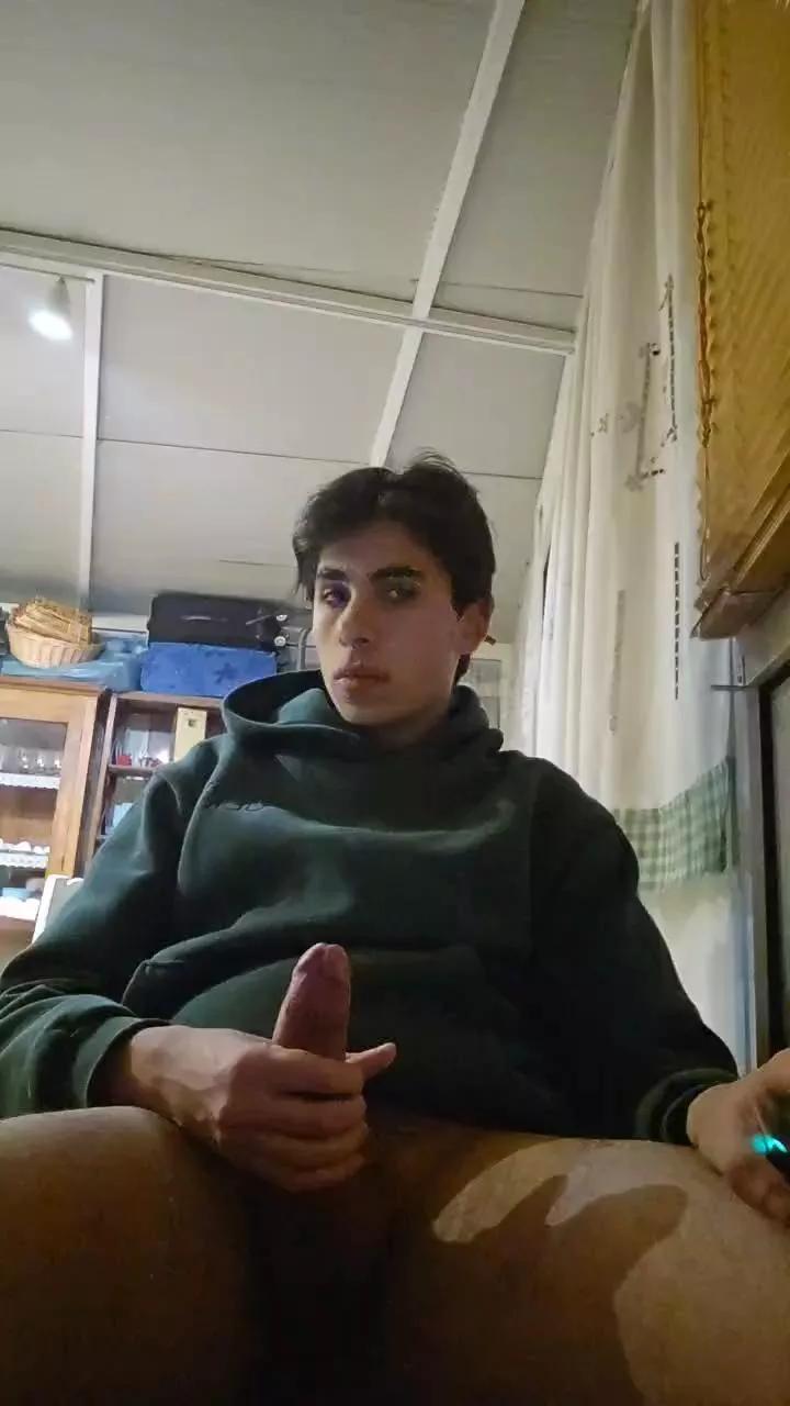 MazzaSucculenta on Cam4 