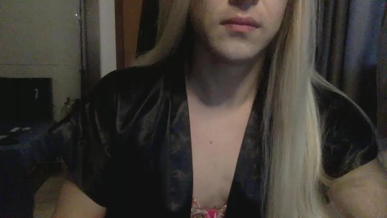 MchelleMu on Cam4