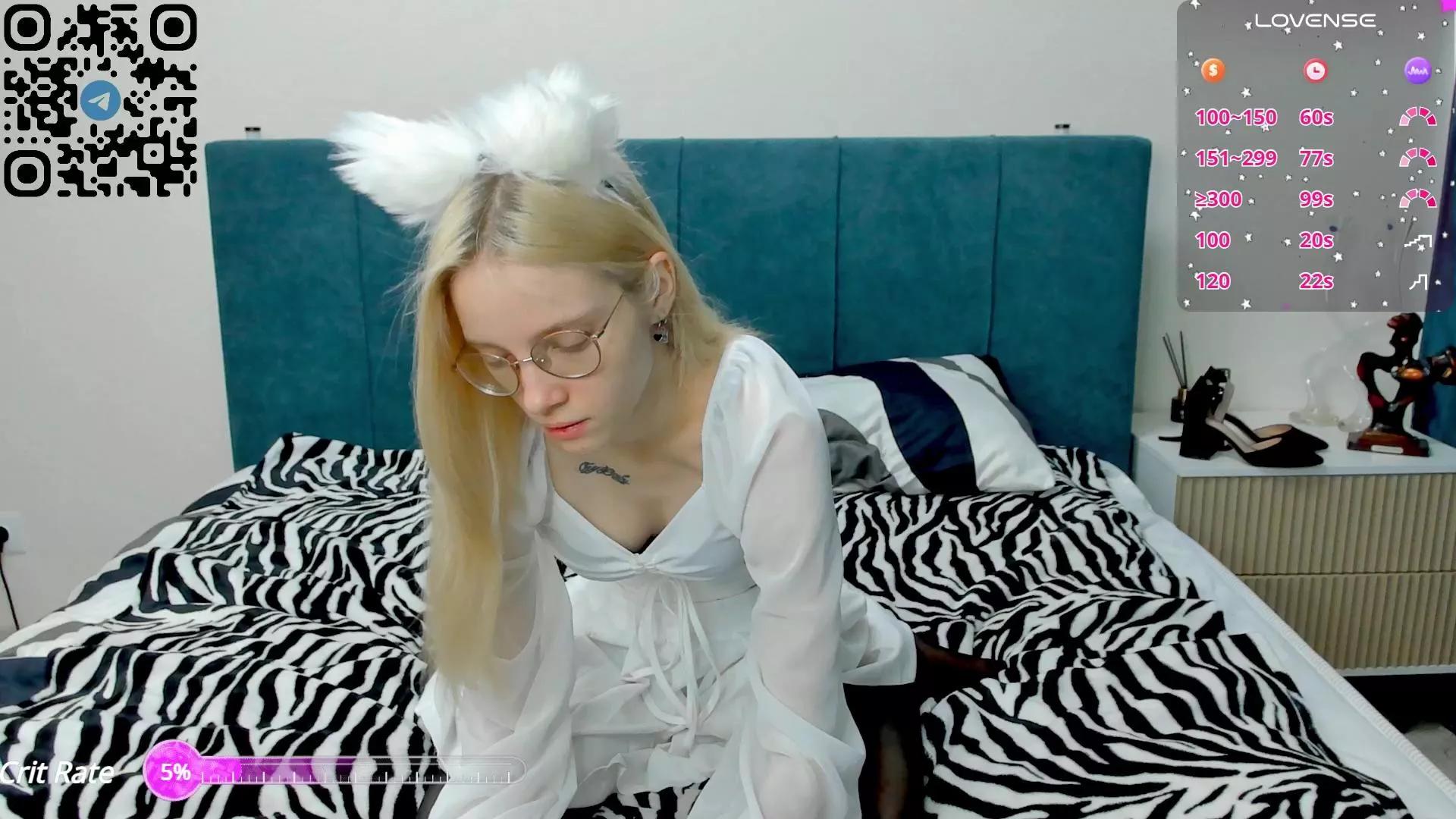 MeganFrost on Cam4 