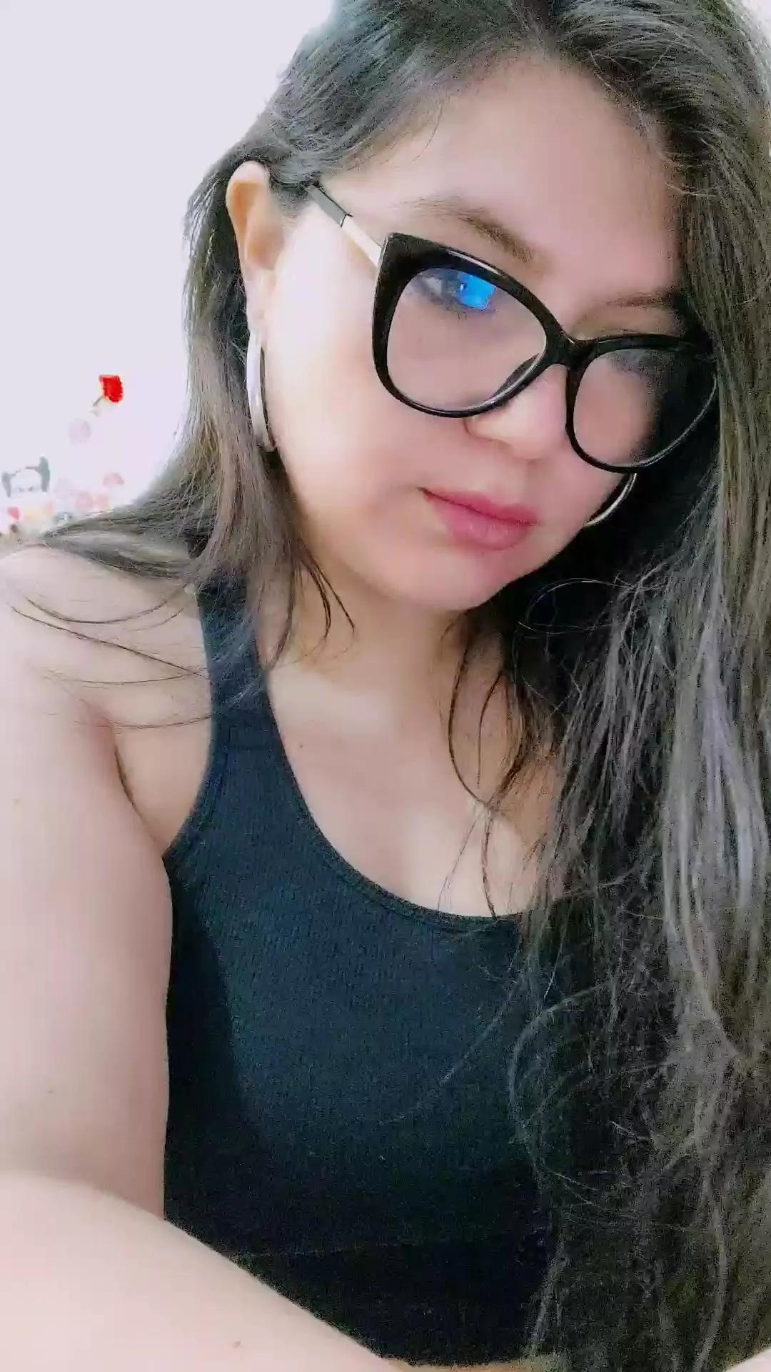 Meliixxx on Cam4 