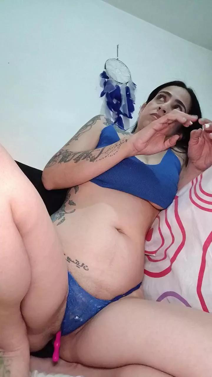 melishanton on Cam4 