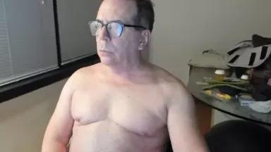 Offline Melvin821 on Cam4