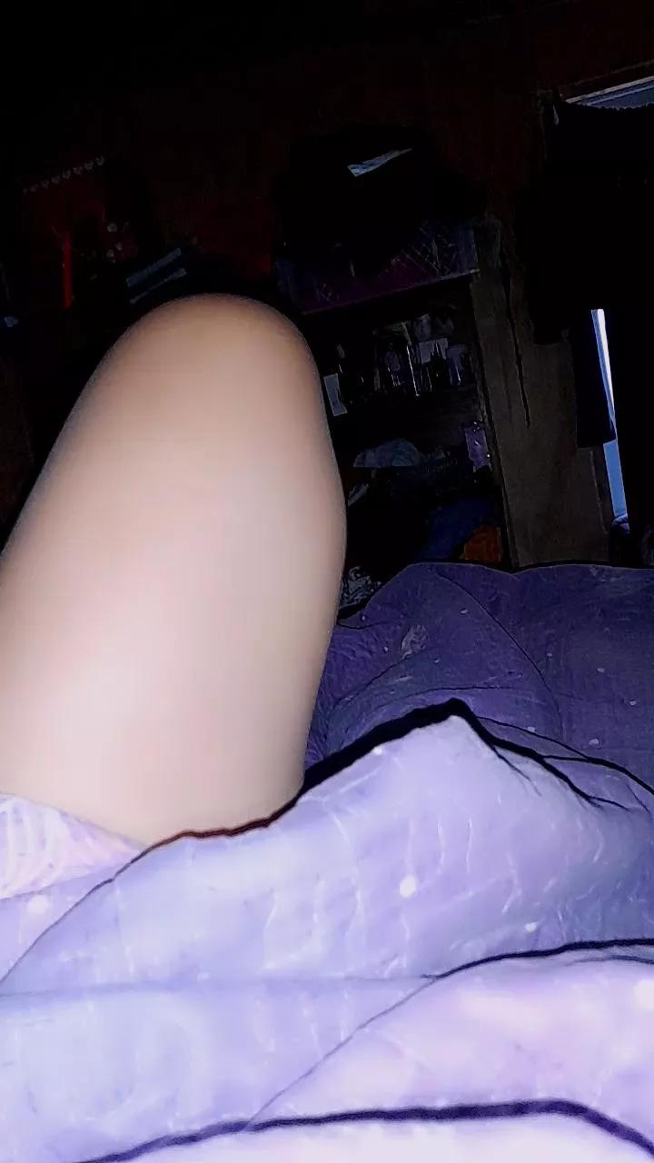 MerlotInvierno on Cam4 