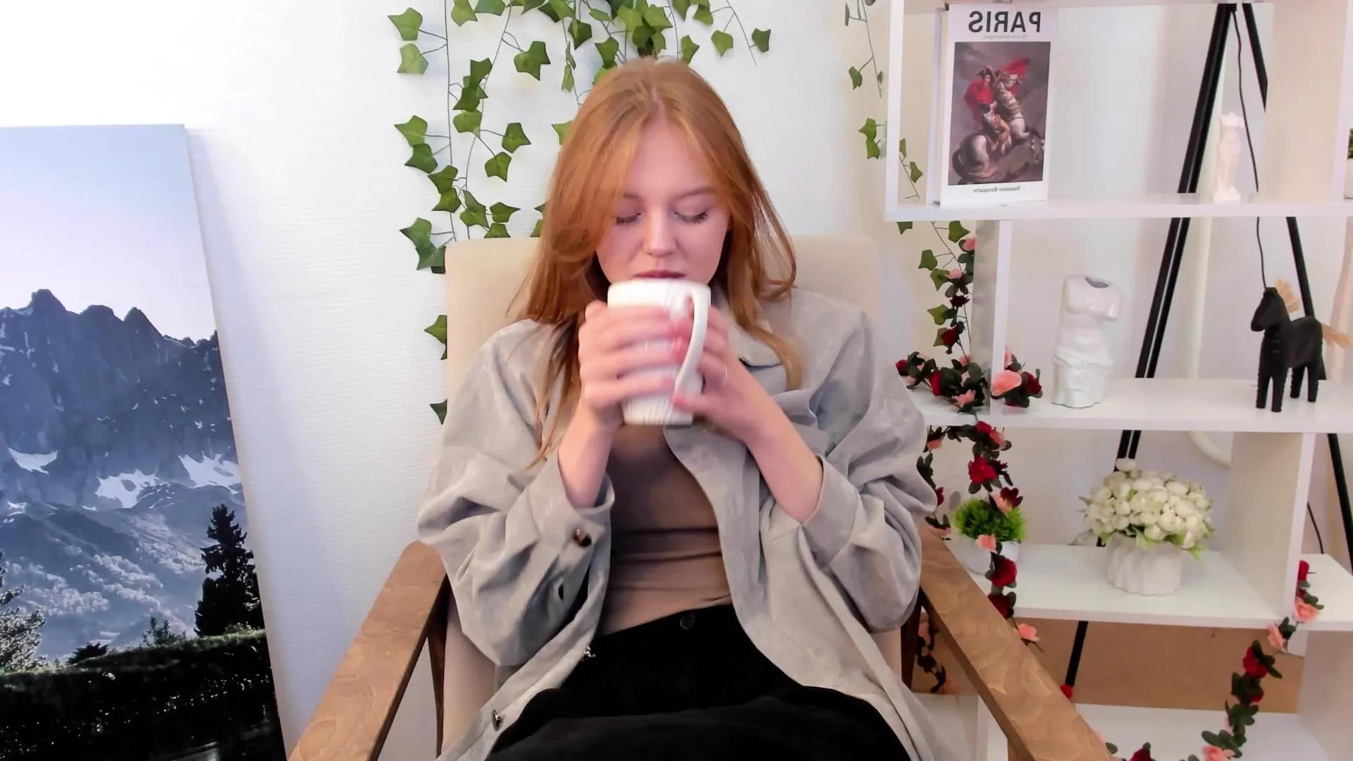 Masturbate to cute stripper MerrillJenkin MerrillJenkin from Cam4