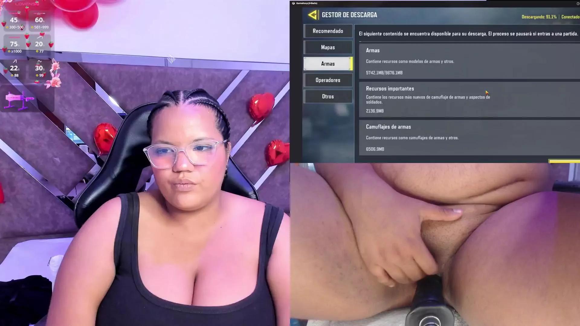 MhiaRey on Cam4 