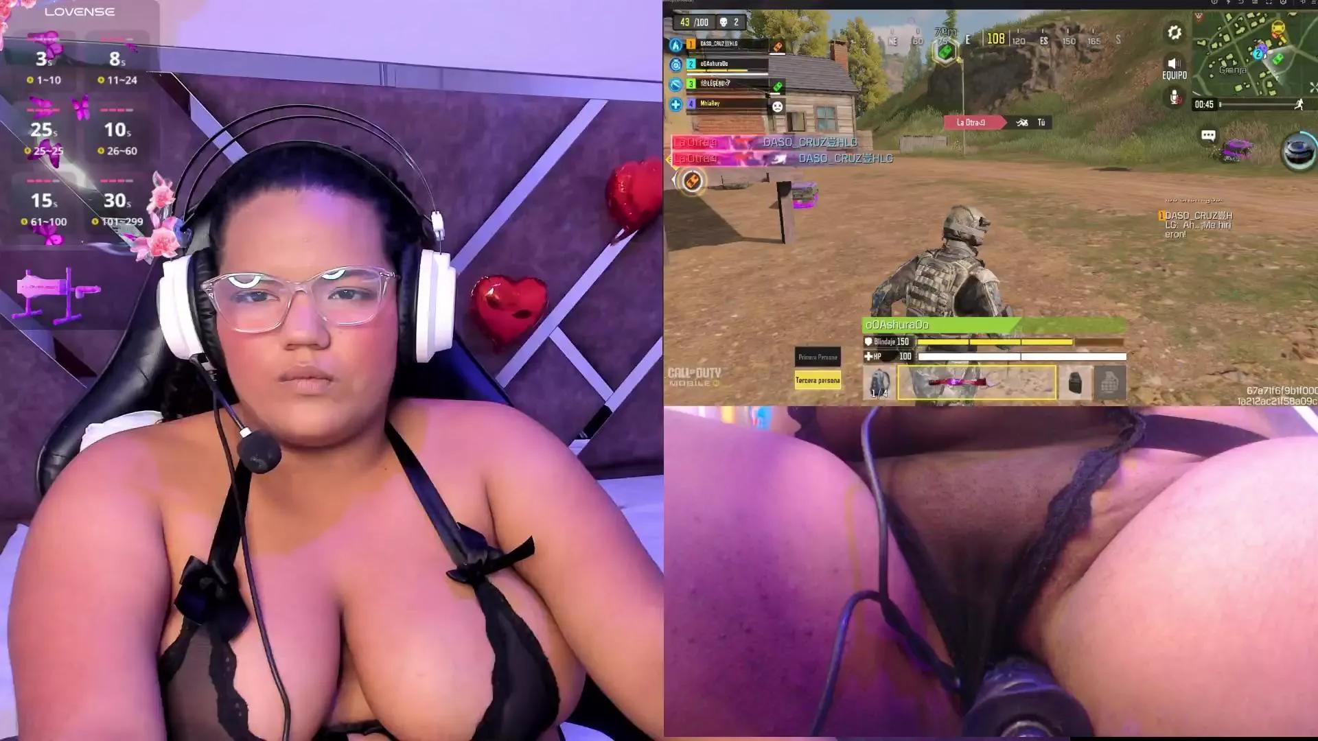 MhiaRey on Cam4 