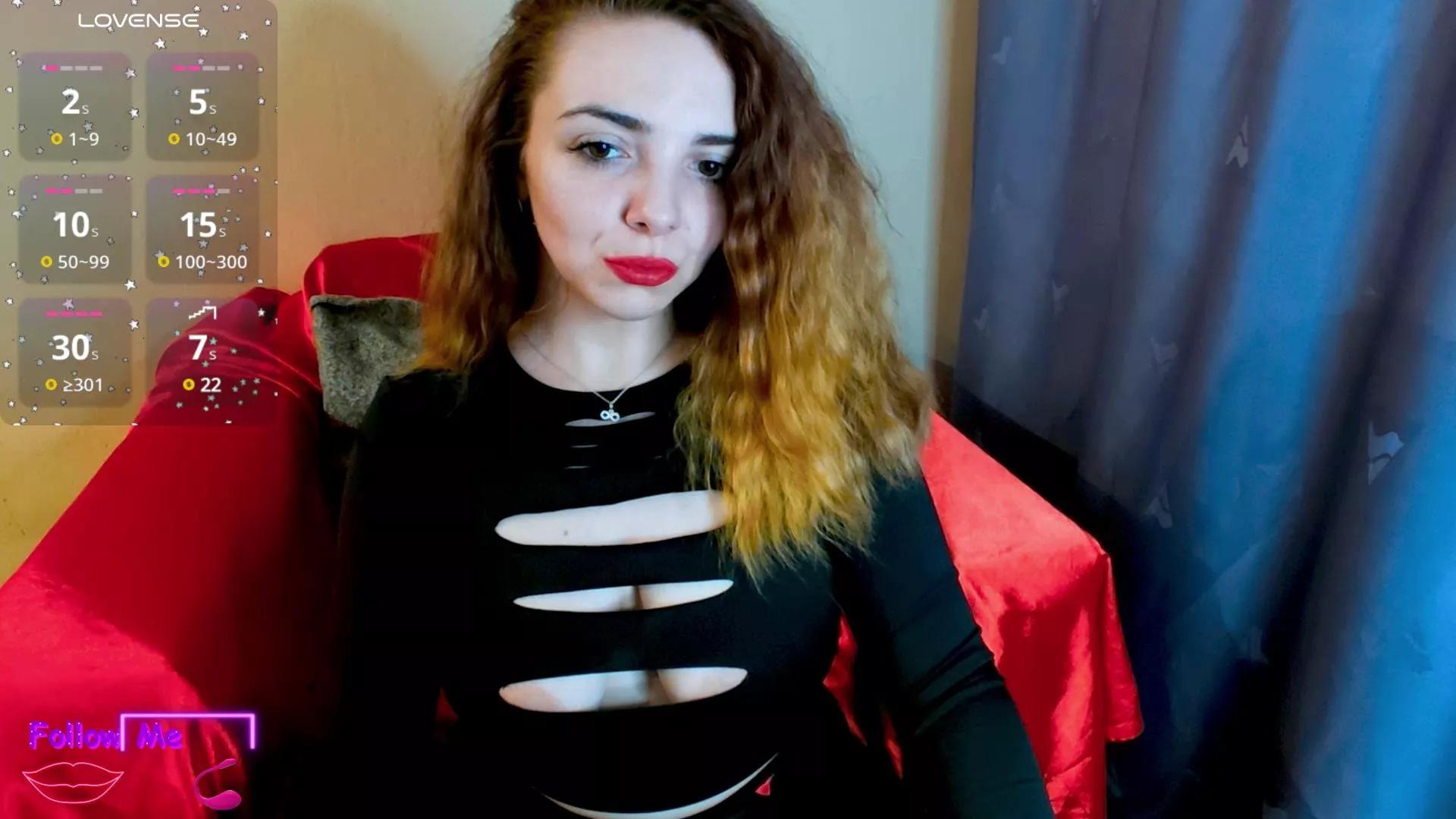 Mia_BabyBOO on Cam4 