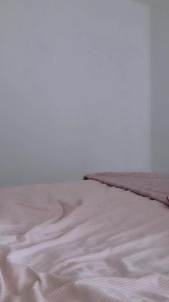 mia_sex_xxx on Cam4 