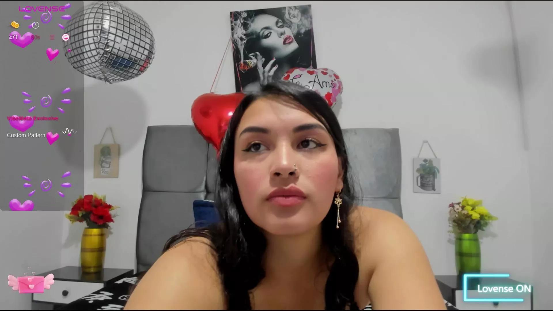 Mia_Starx1 on Cam4 