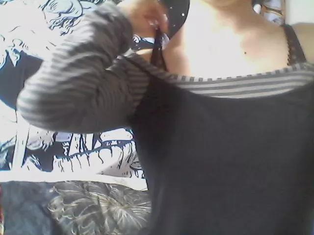 Miadinome on Cam4 