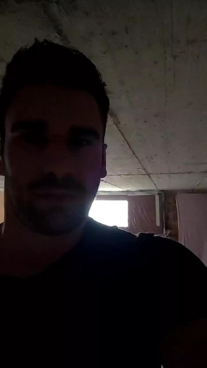 michaelgrandi23 on Cam4 