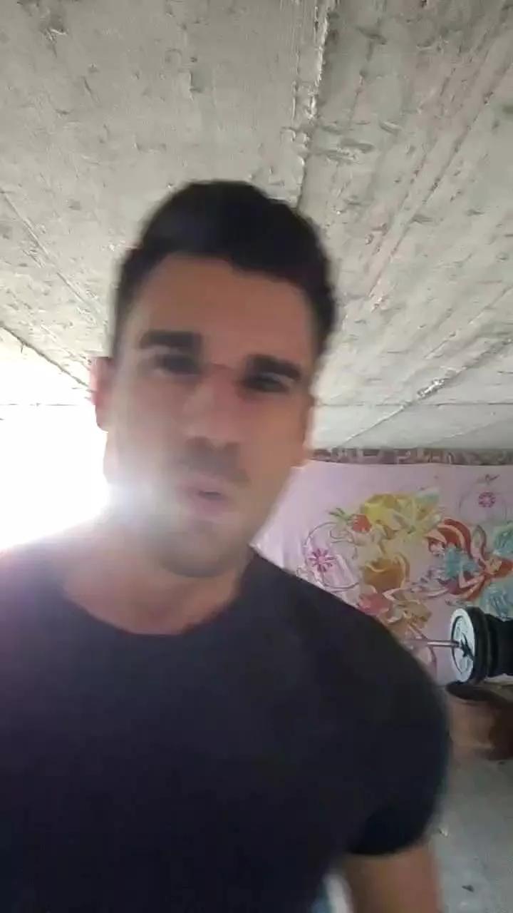 michaelgrandi23 on Cam4 