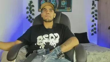 Mikee_scooth on Cam4 