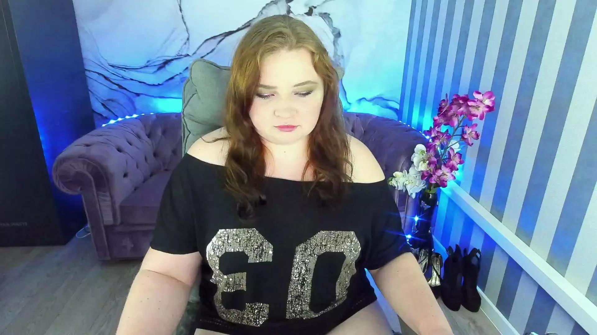 Mila_Mooon on Cam4 