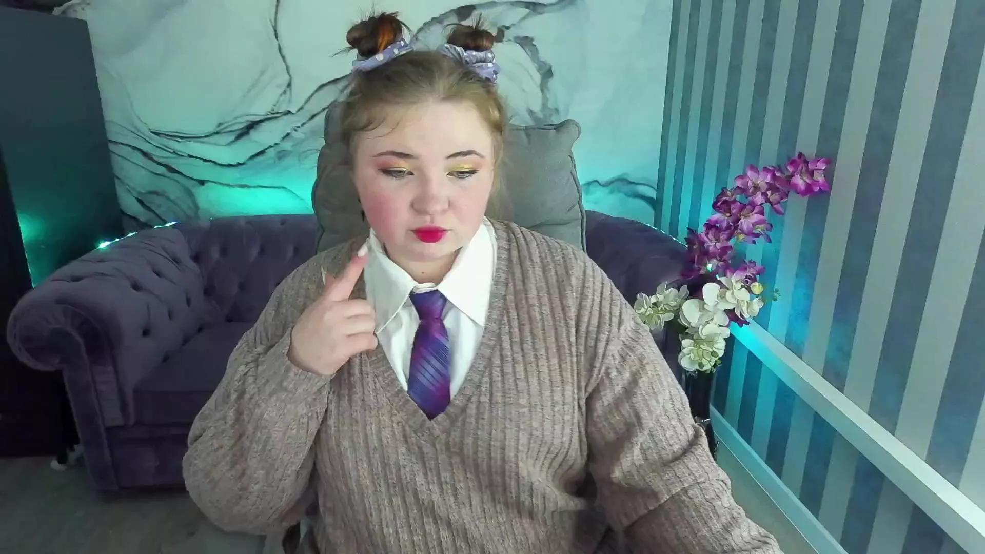 Mila_Mooon on Cam4 