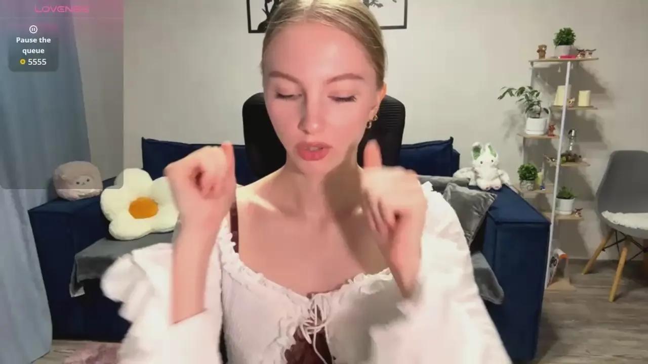 Freechat MildredBoschee on Cam4