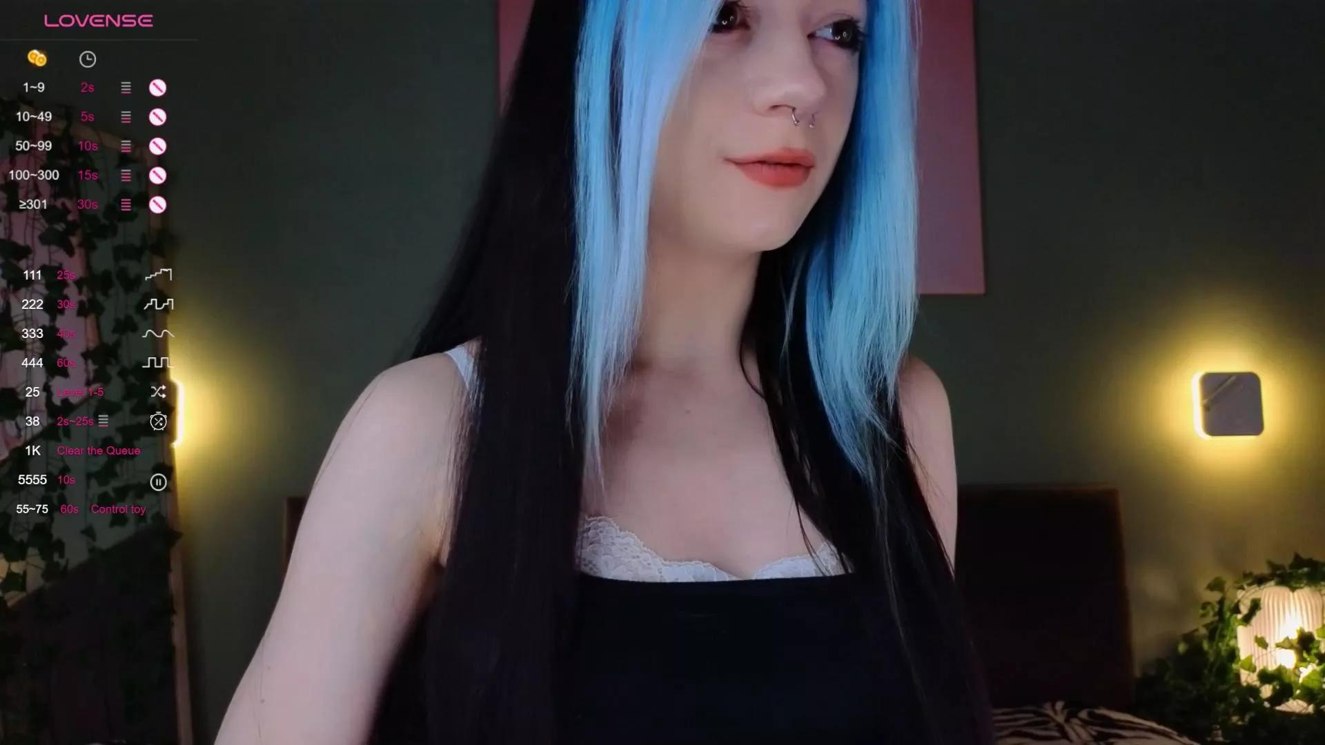 MildredCumby on Cam4 