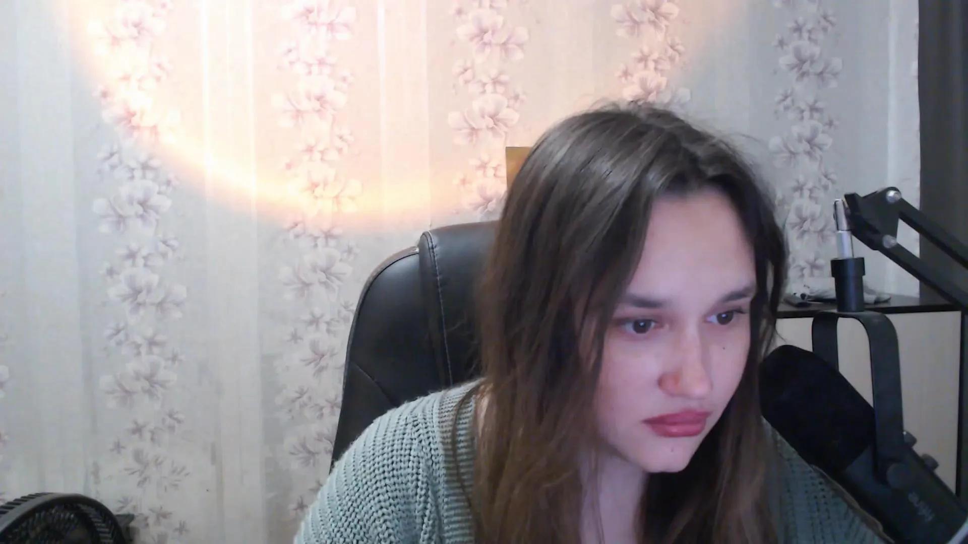 MillyBrasfield on Cam4