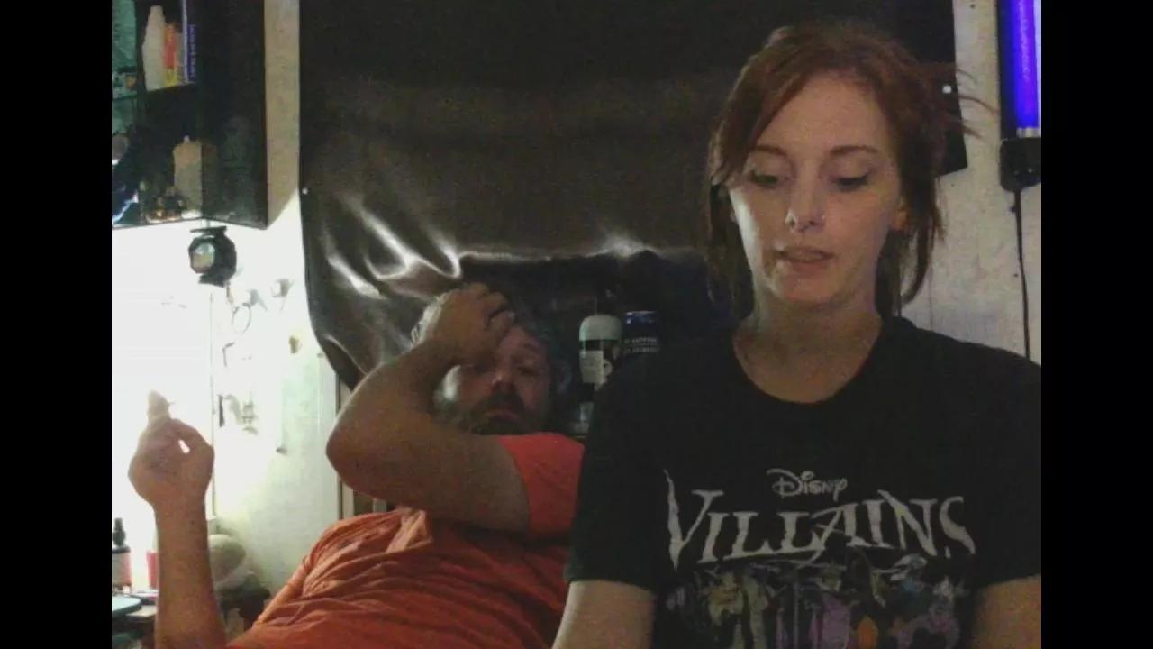 MinxieMoans on Cam4 