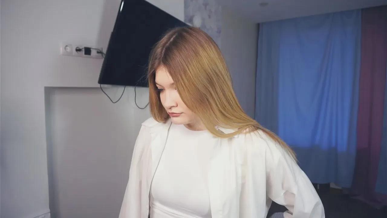 Offline MiriamCardillo on Cam4