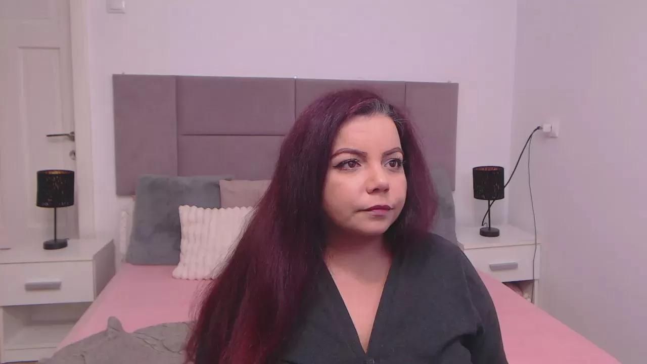 MiryamInes on Cam4 