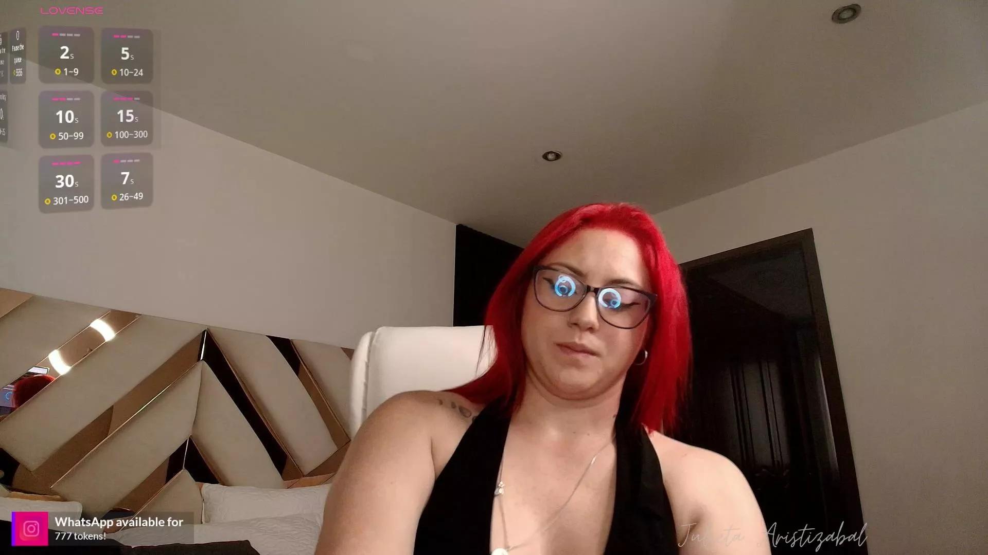miss_julietaa on Cam4 