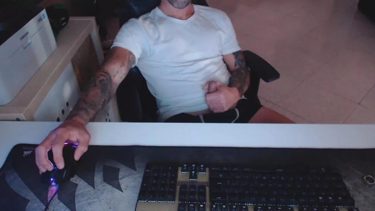 mistik_69 on Cam4 