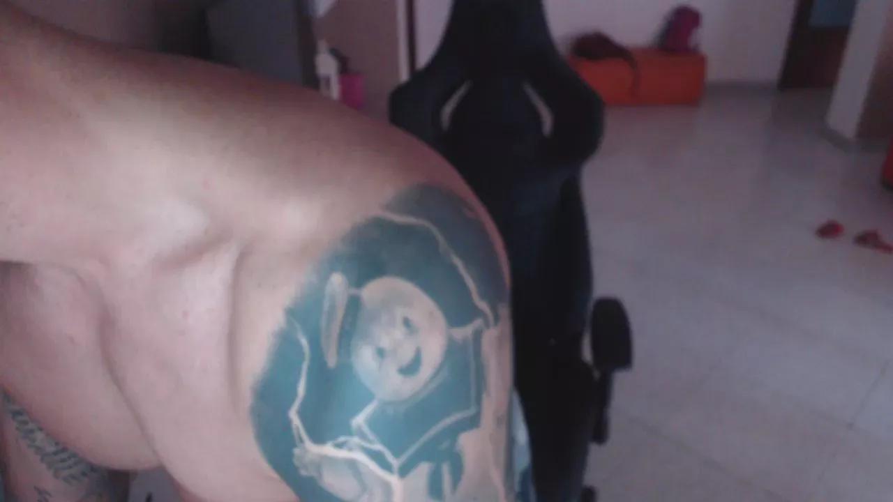 mistik_69 on Cam4 