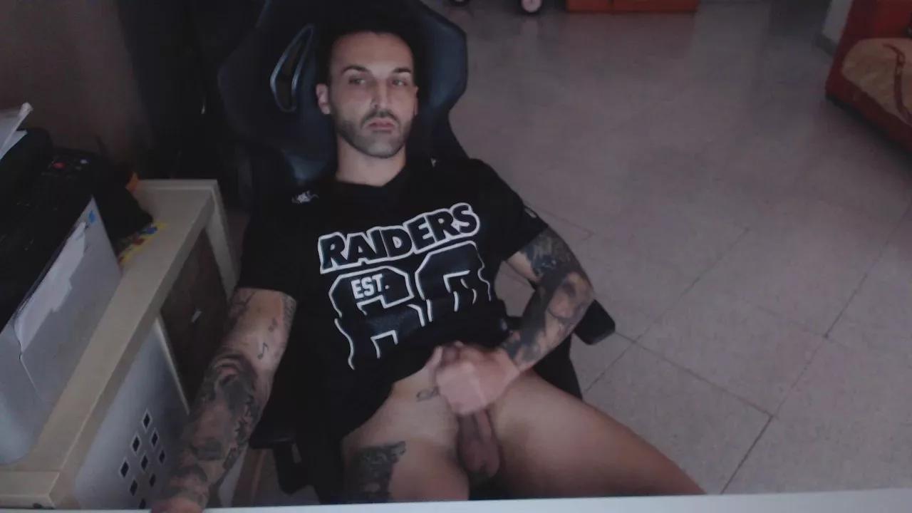 mistik_69 on Cam4 