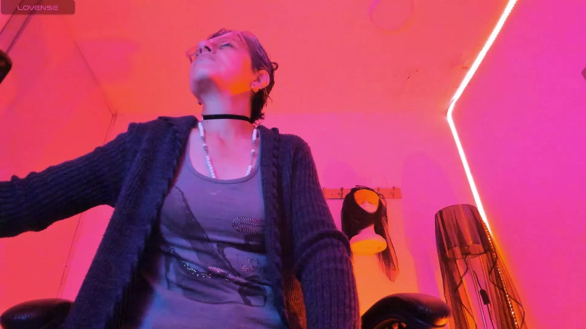 Freechat MistressNyx_cg on Cam4