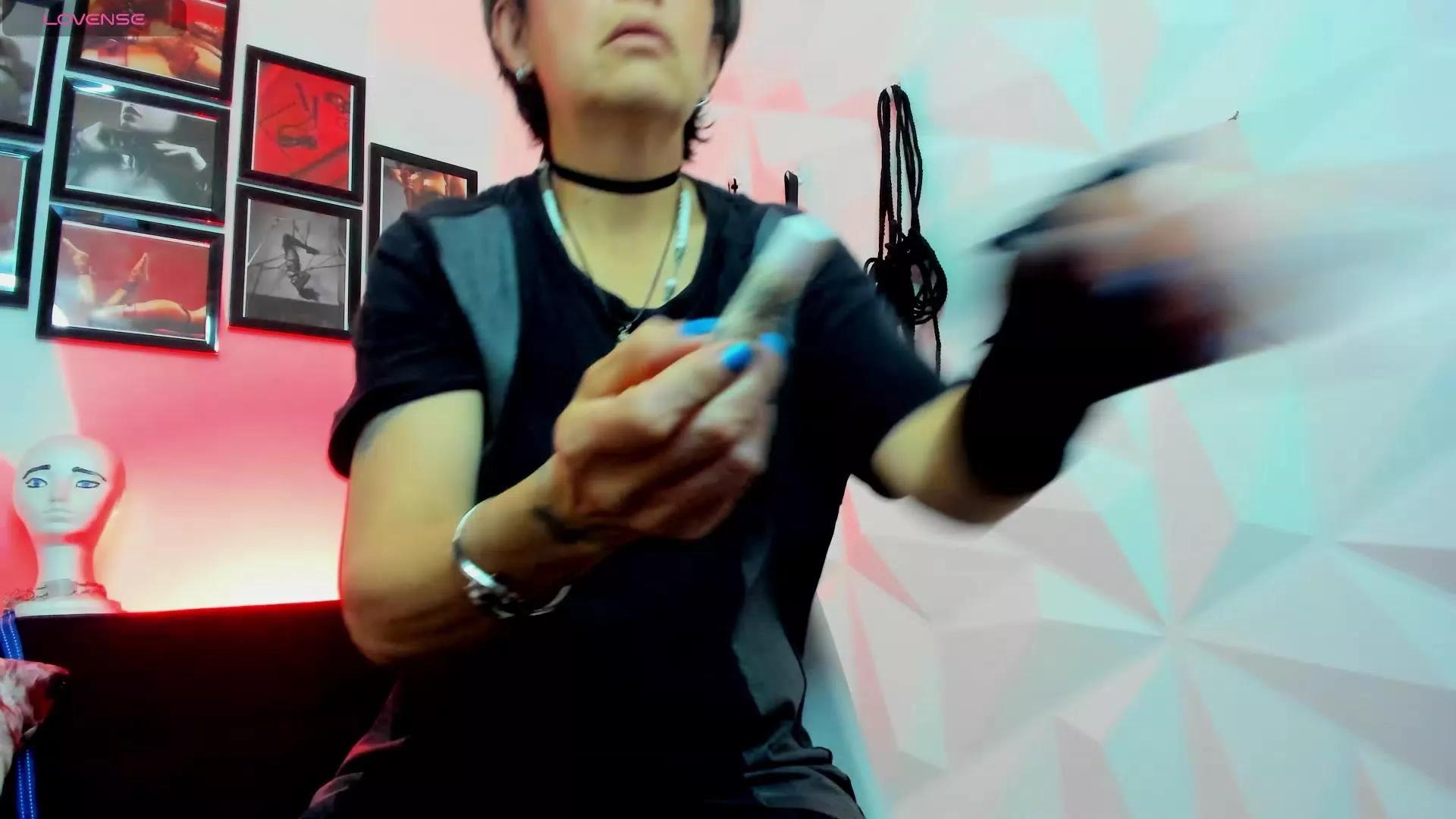 Freechat MistressNyx_cg on Cam4