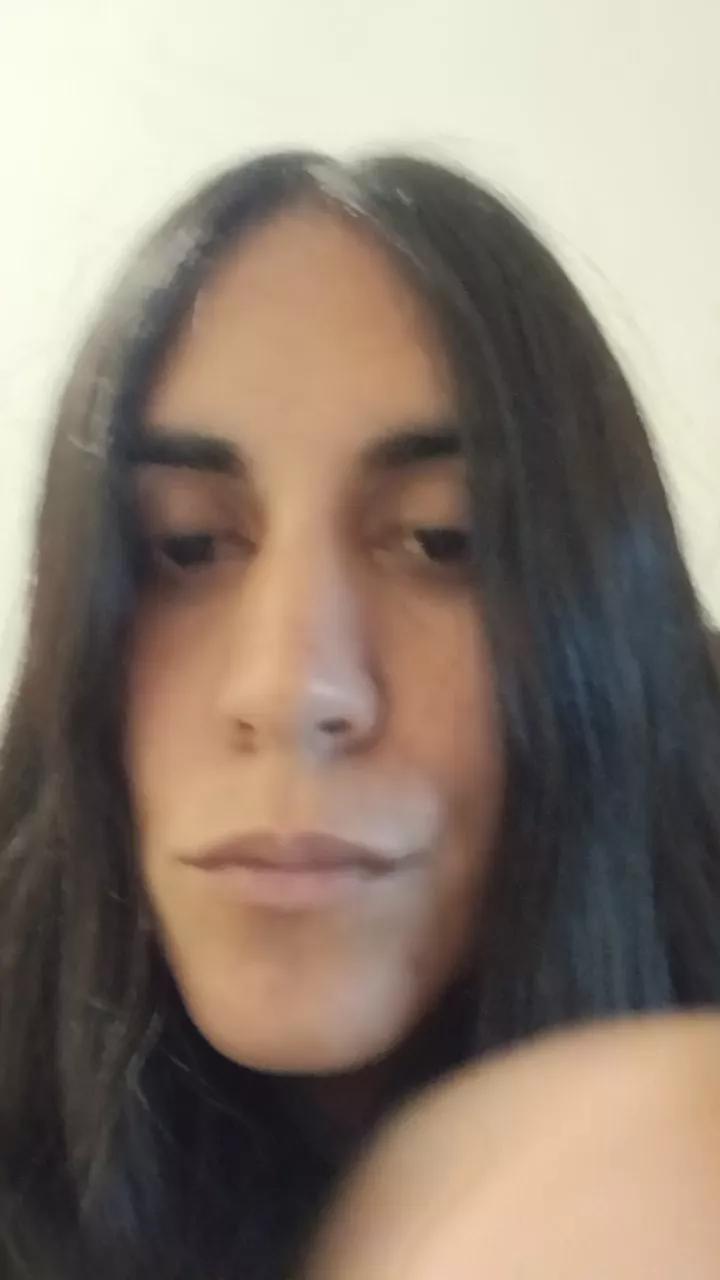 MIUHOT26 on Cam4 