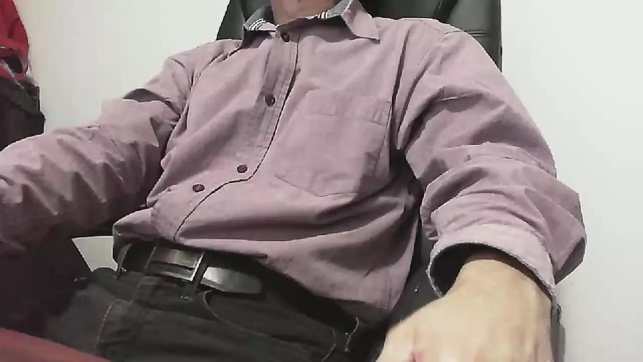 mizkyxes1 on Cam4 