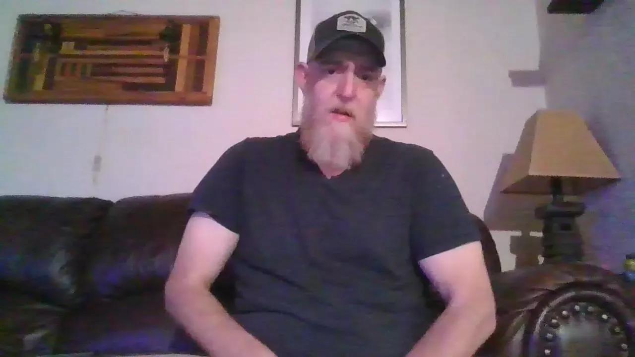MoeBthick on Cam4 