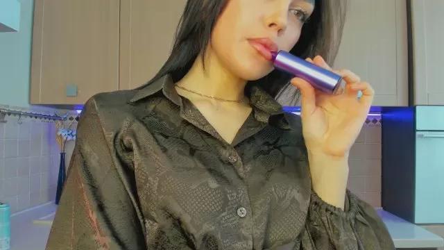 MoireEastburn on Cam4 
